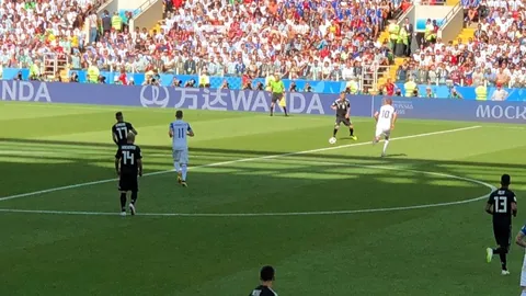 克勒舍揭秘：托普穆勒教练席未来动向，热议中！